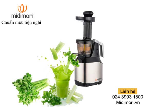 Hoa hậu Đỗ Thị Hà nhập hội uống nước ép cần tây