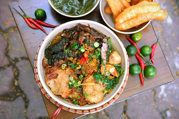 Đổi bữa với bánh đa cua tự làm tại nhà