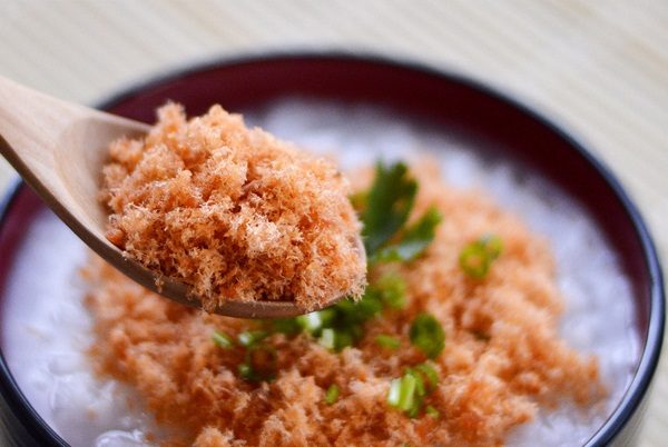 Bật mí cho mẹ món ruốc cá hồi tơi mịn, bổ dưỡng cho bé