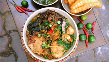 Đổi bữa với bánh đa cua tự làm tại nhà