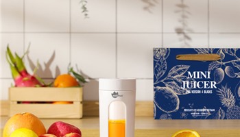 Máy xay sinh tố cầm tay - Giải pháp giải khát thú vị mùa hè